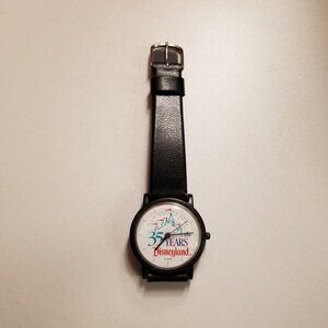 Vintage Disney (35 Years Disneyland) LORUS QUARTZ Watch Collector's Item